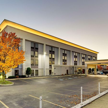Hampton Inn Springfield Dış mekan fotoğraf