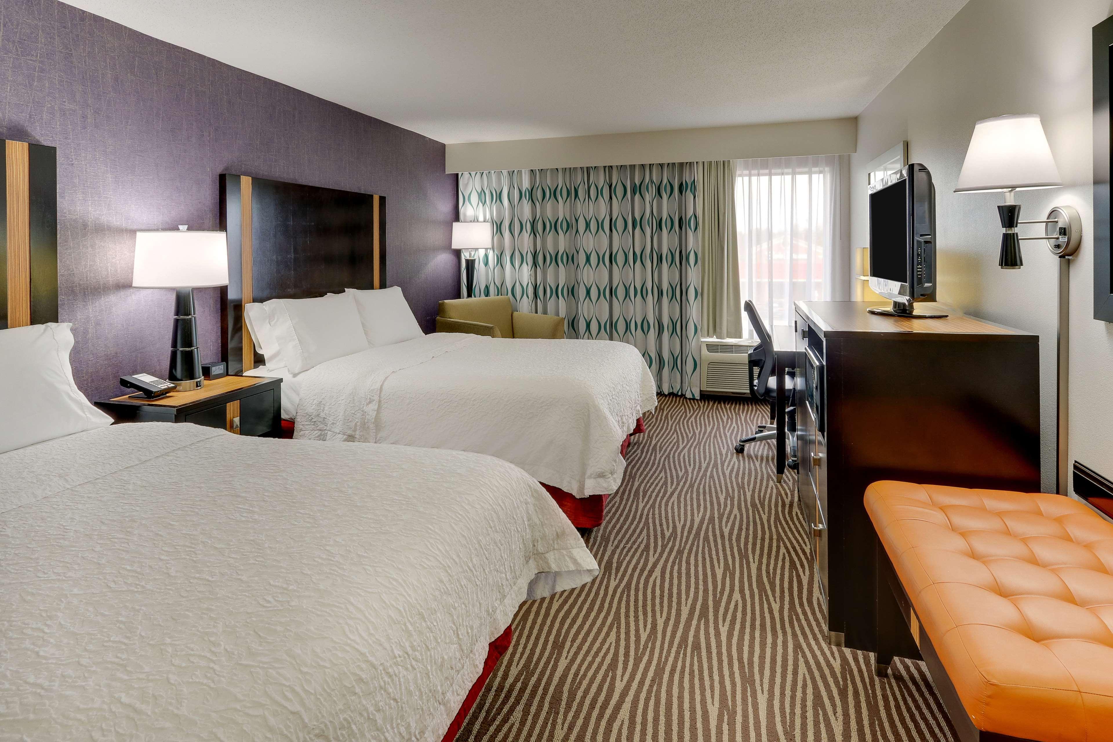 Hampton Inn Springfield Dış mekan fotoğraf