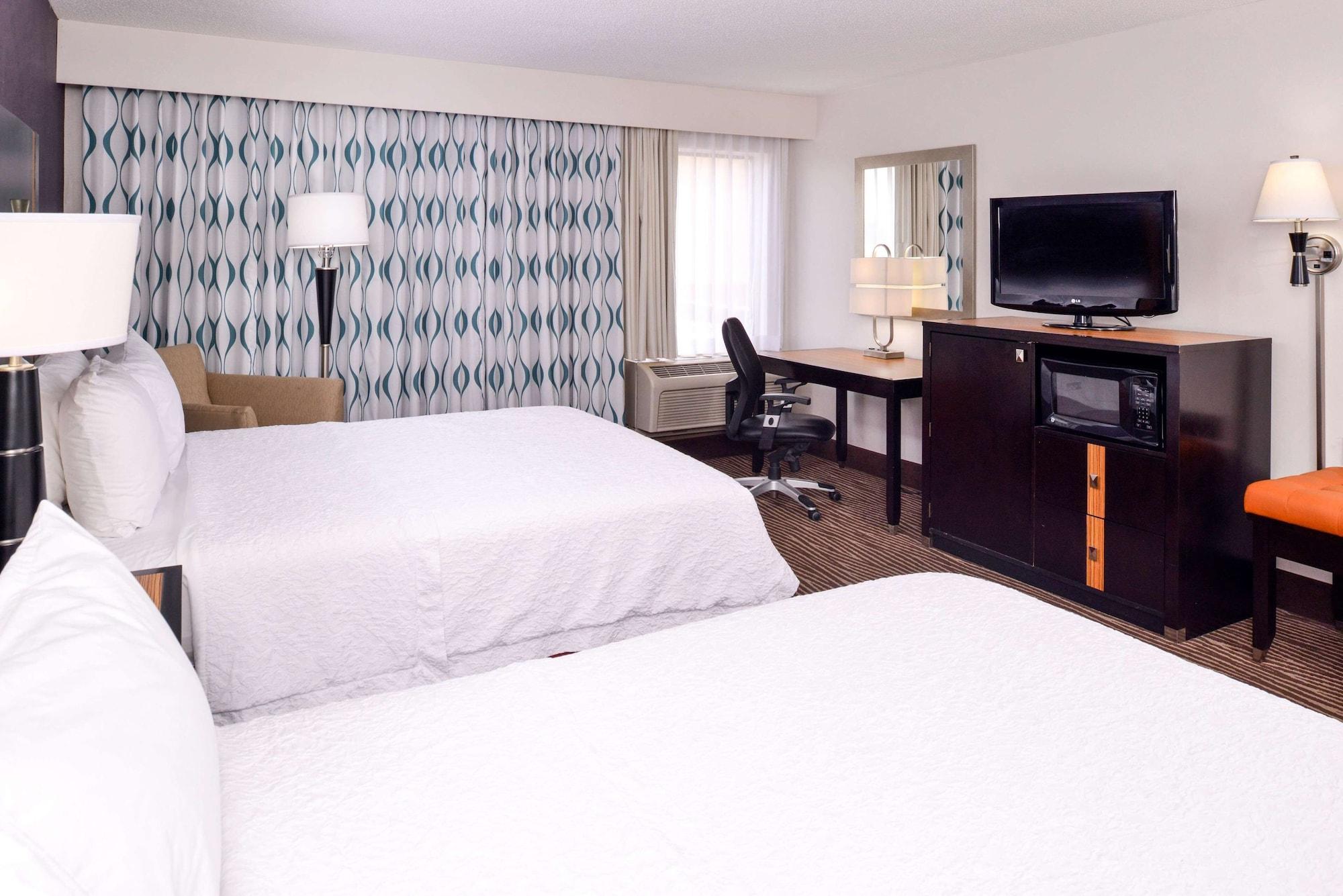 Hampton Inn Springfield Dış mekan fotoğraf