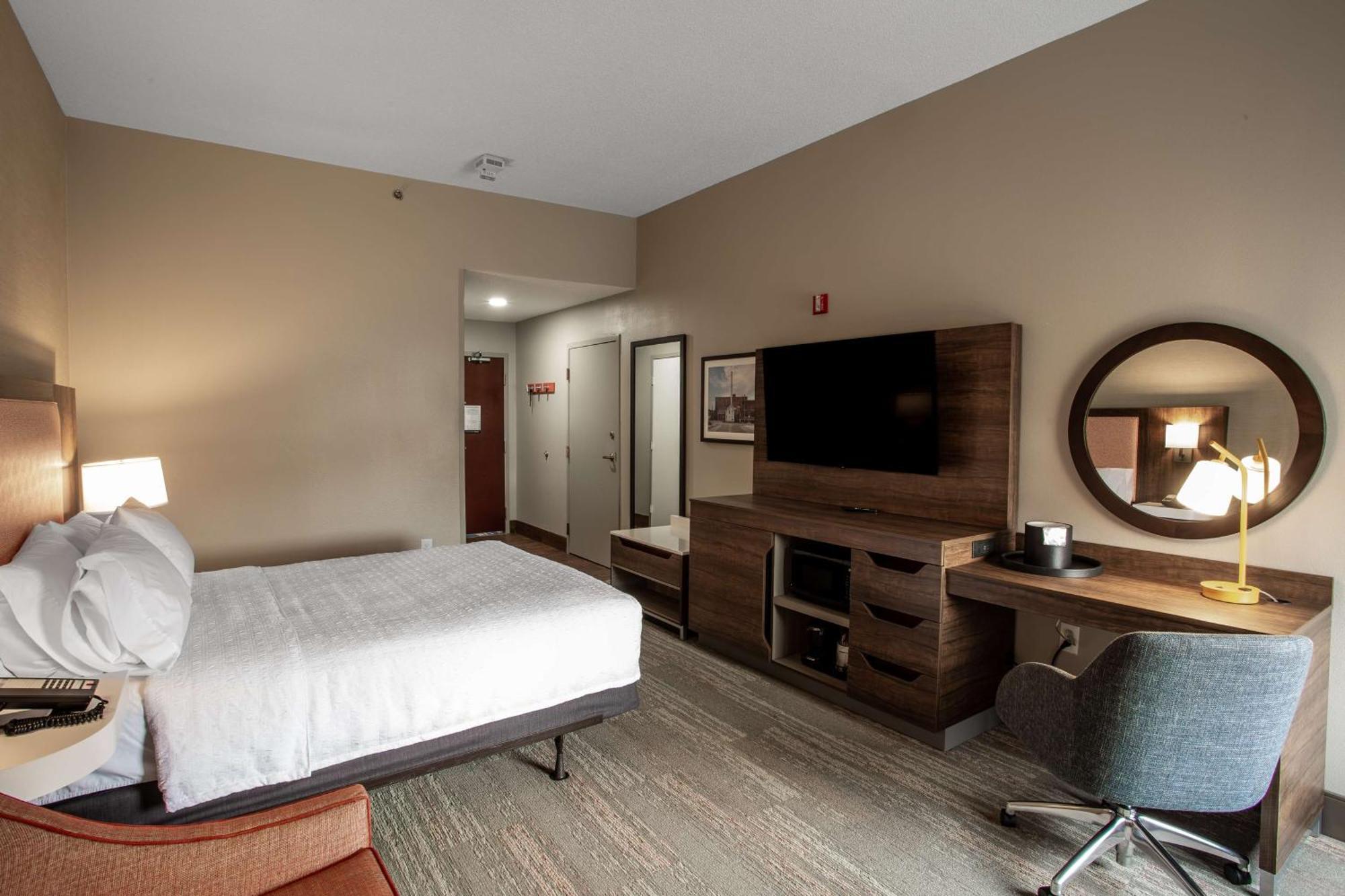 Hampton Inn Springfield Dış mekan fotoğraf