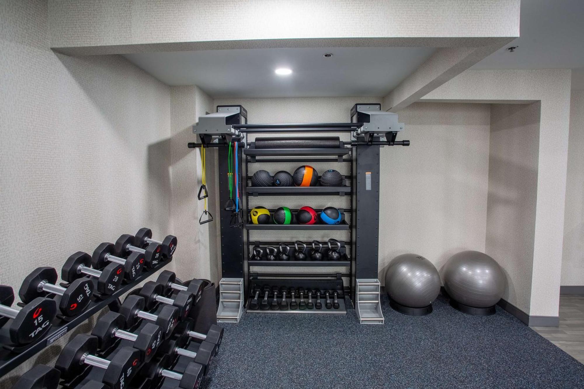 Hampton Inn Springfield Dış mekan fotoğraf