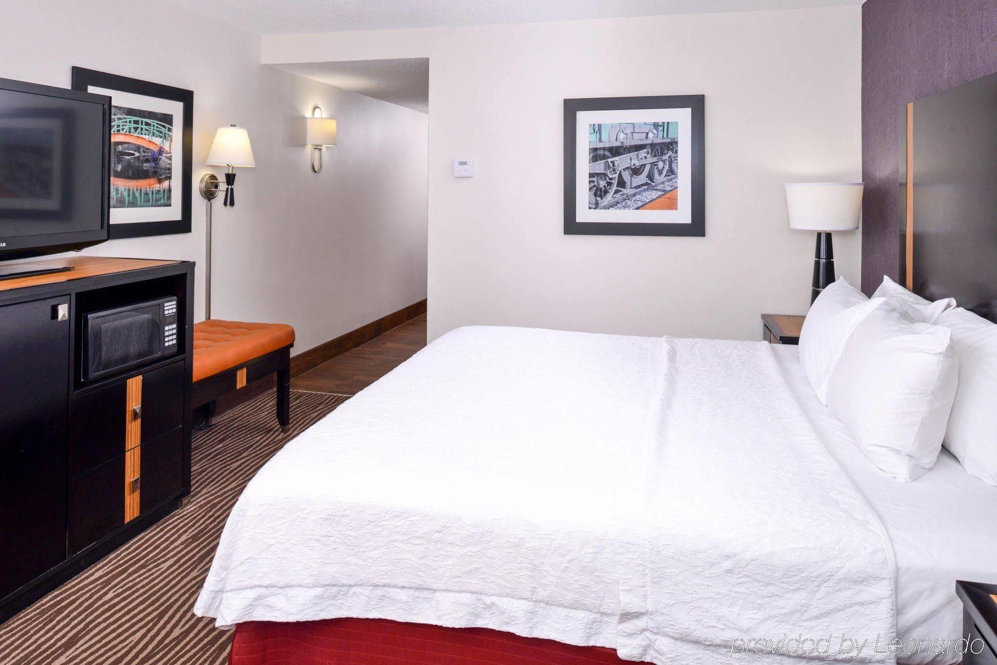 Hampton Inn Springfield Dış mekan fotoğraf