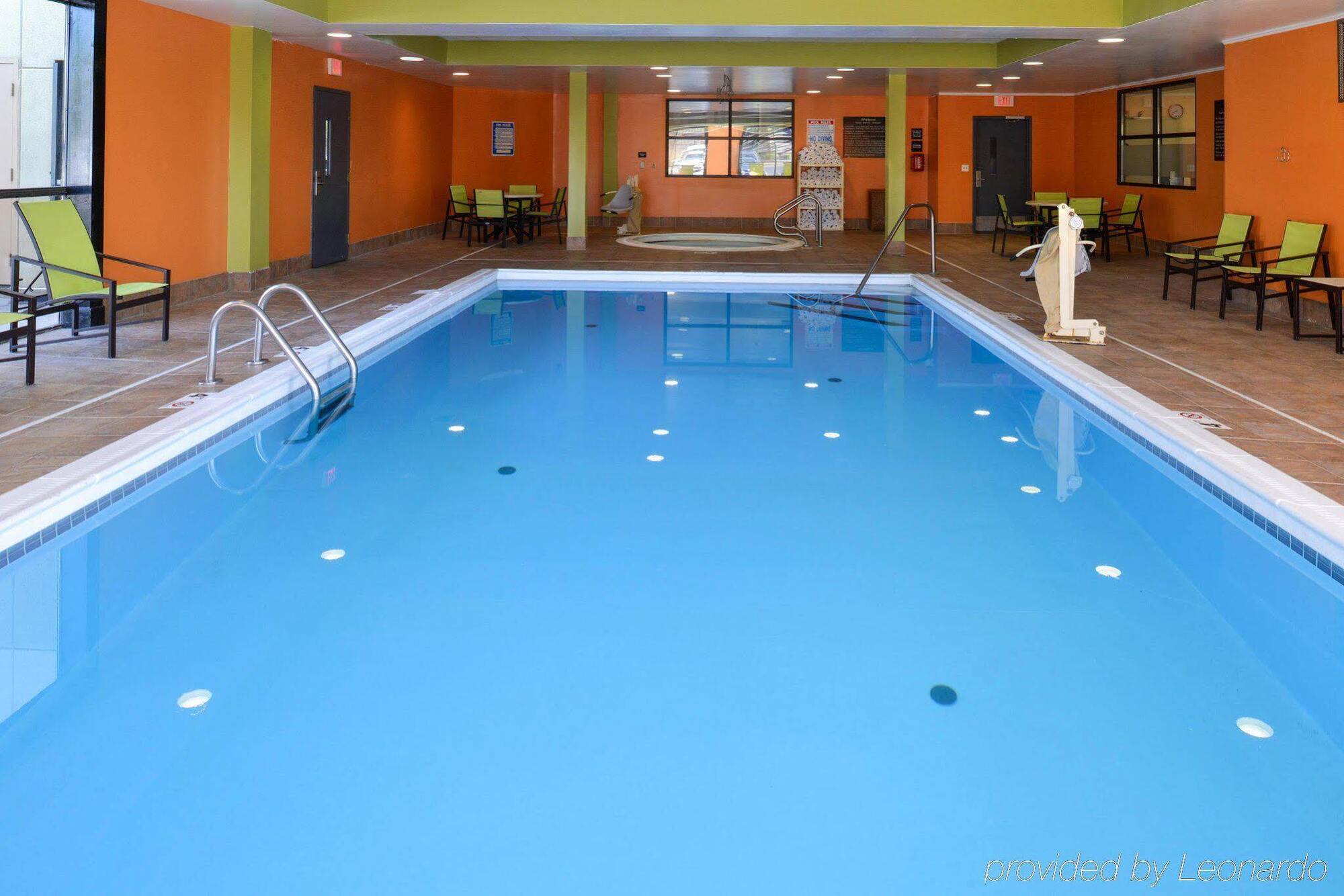 Hampton Inn Springfield Dış mekan fotoğraf